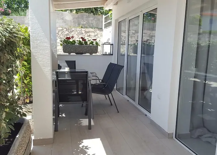 Helena Διαμέρισμα *