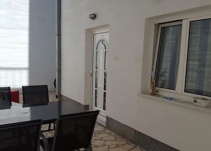 Διαμέρισμα Helena